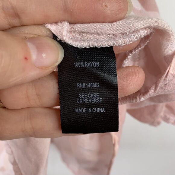 Torrid Size 00 10 M/L Pink Camo Challis Dolman Blouse Collared Button Front Top - Picture 6 of 10